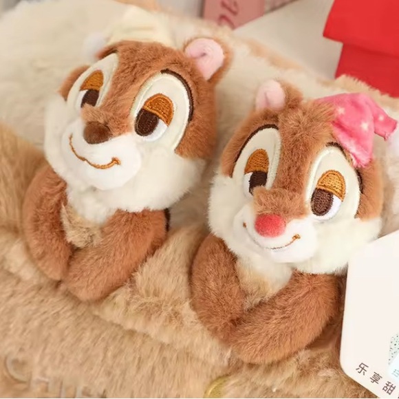 New Disney Chip 'n Dale Plush Crossbody Bag - Picture 6 of 6